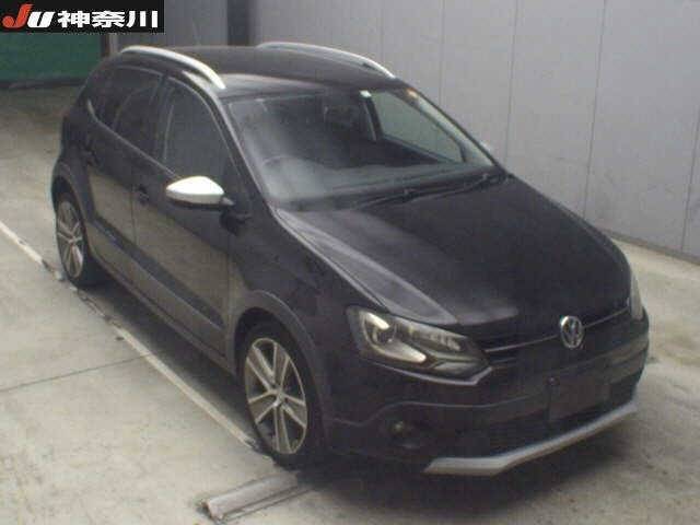 6133 VOLKSWAGEN CROSS POLO 6RCBZW 2012 г. (JU Kanagawa)